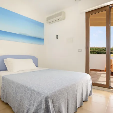 Oasis מלון 4*