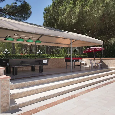 Oasis מלון