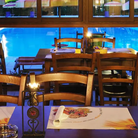 Oasis 4* אלגהרו