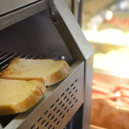 オアシス ホテル