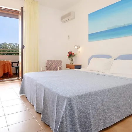 Oasis 4* Альгеро