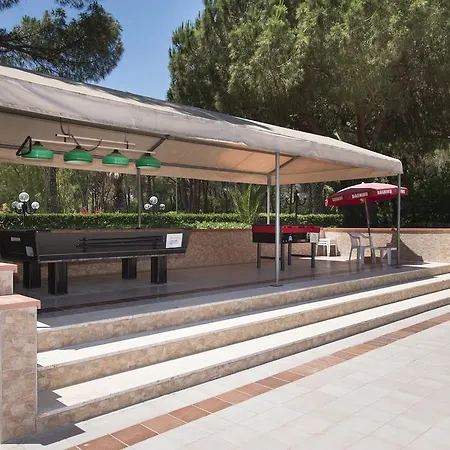 Oasis Отель 4*